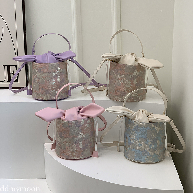 Trendy Women's Bags 2024 New Niche Design Shoulder Crossbody Fashionable Versatile Handbag Bucket Bag ddmymoon