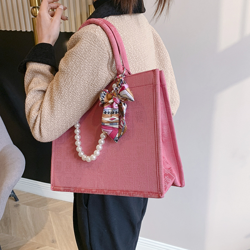 Large Capacity Tote Red Bride Wedding 2023 New Chinese Style Pearl Handbag Shoulder Bag ddmymoon