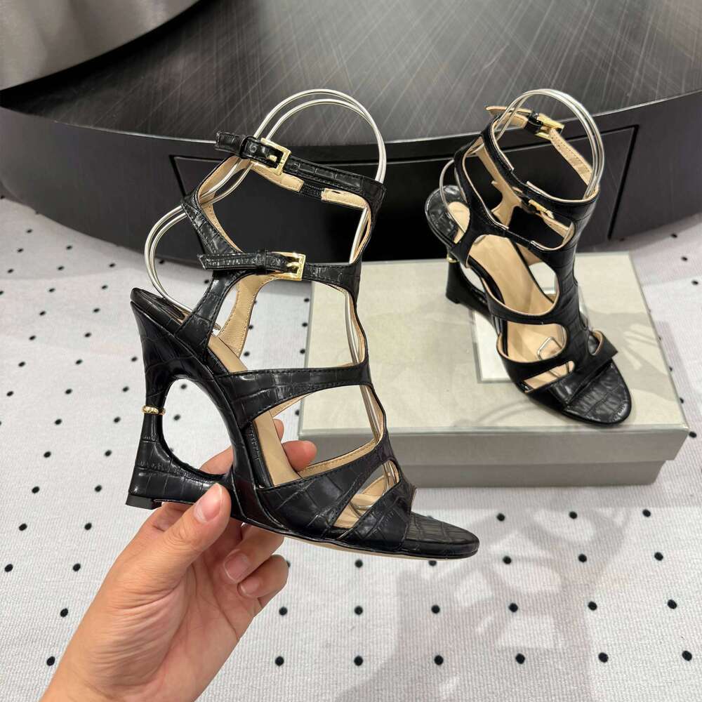 Women Size35-42 Genuine Leather Sandals Super High Wedges Fretwork Heels Pumps Designer Shoes Zapatillas De Mujer 2a8