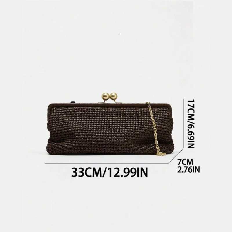 New Handwoven Raffia Shoulder Bag Womens Staw Crossbody Bag Vacation Clip Bag Clutchs Summer Design Baguette Bag Y250730
