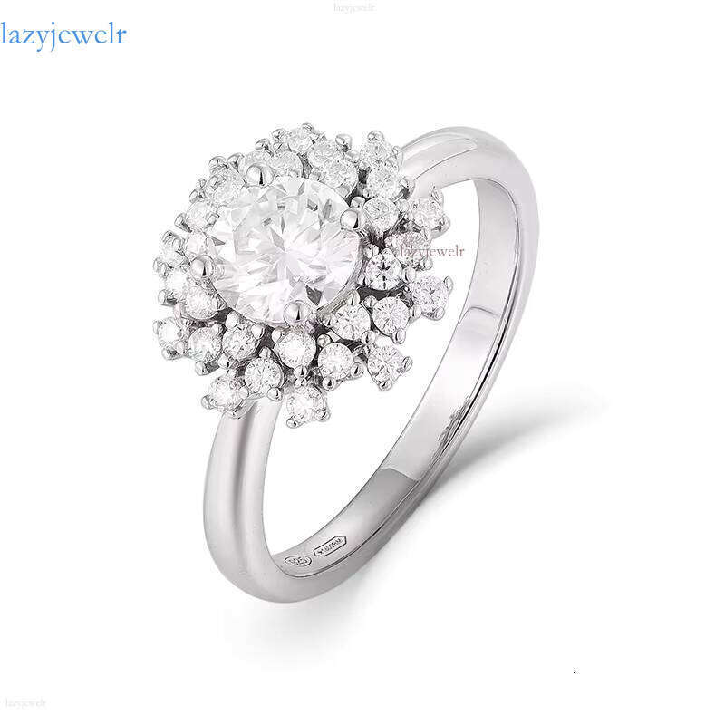 Luxurious Jewelry Women's Wedding Chrysolite Exquisite Flower Design Ring Manufacturer