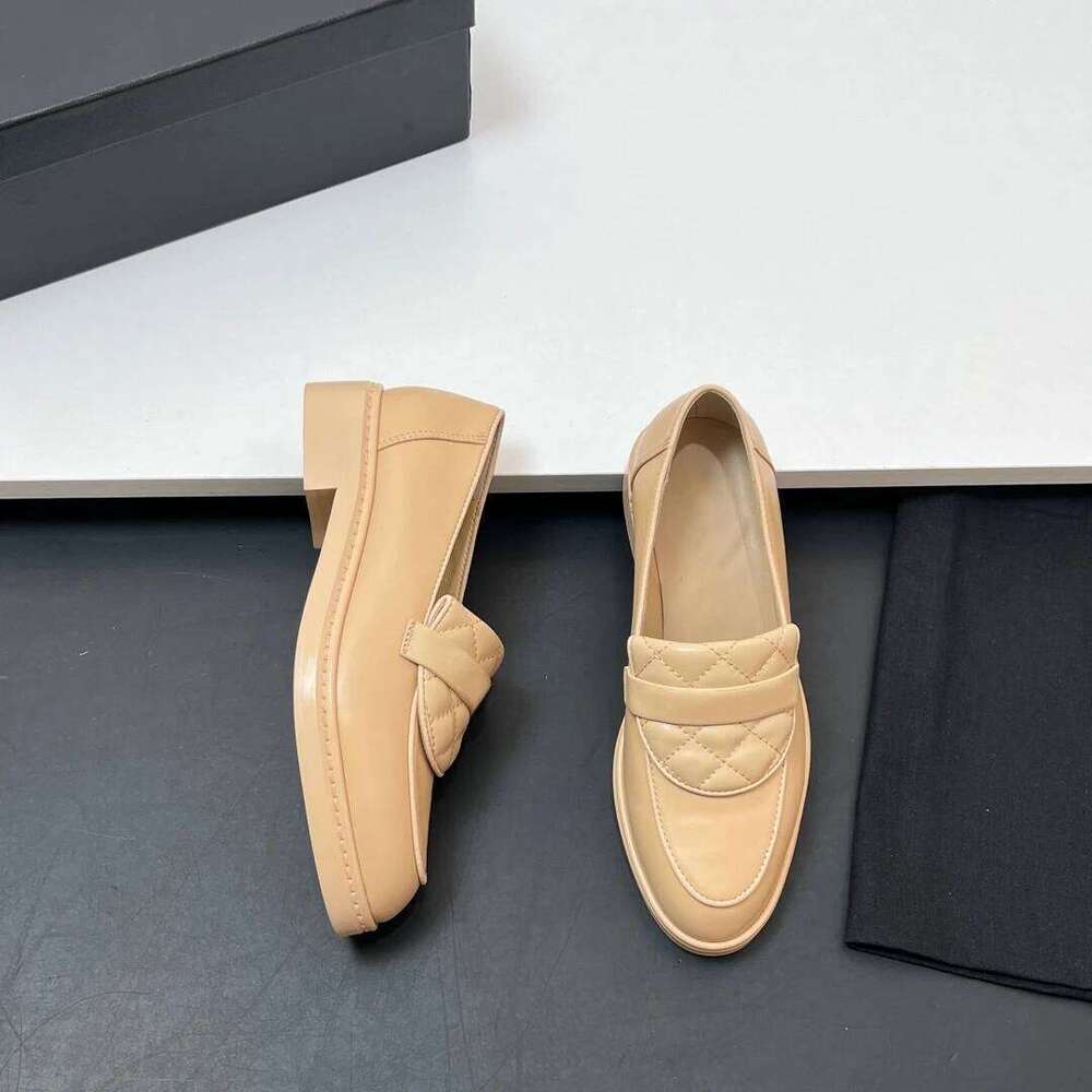 Women Size35-41 Genuine Leather Sewing Loafers Low Heels Leisure Flats Round Toe Designer Shoes Zapatillas De Mujer c2a
