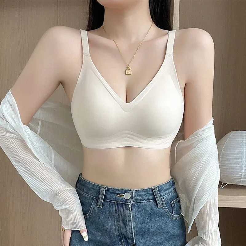 Seamless Underwear for Women with Small Breasts Push-up No Rims Soft Support Sports Bra Large Breasts Small and Thin Z250730