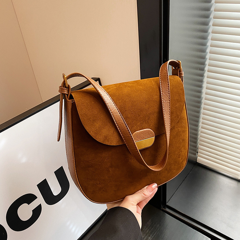 Single Shoulder for Women, Underarm Large Capacity Women's Bag, 2024 New Model, Niche Versatile Suede Leather Crossbody Saddle Bag ddmymoon