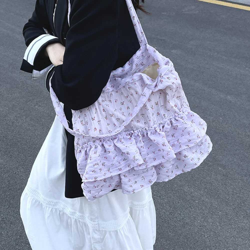Women Large Capacity Tote Bag Korean Ins Floral Print Ruffles Soft One Shoulder Bags Daily Working Commute Underarm Packs Y250730