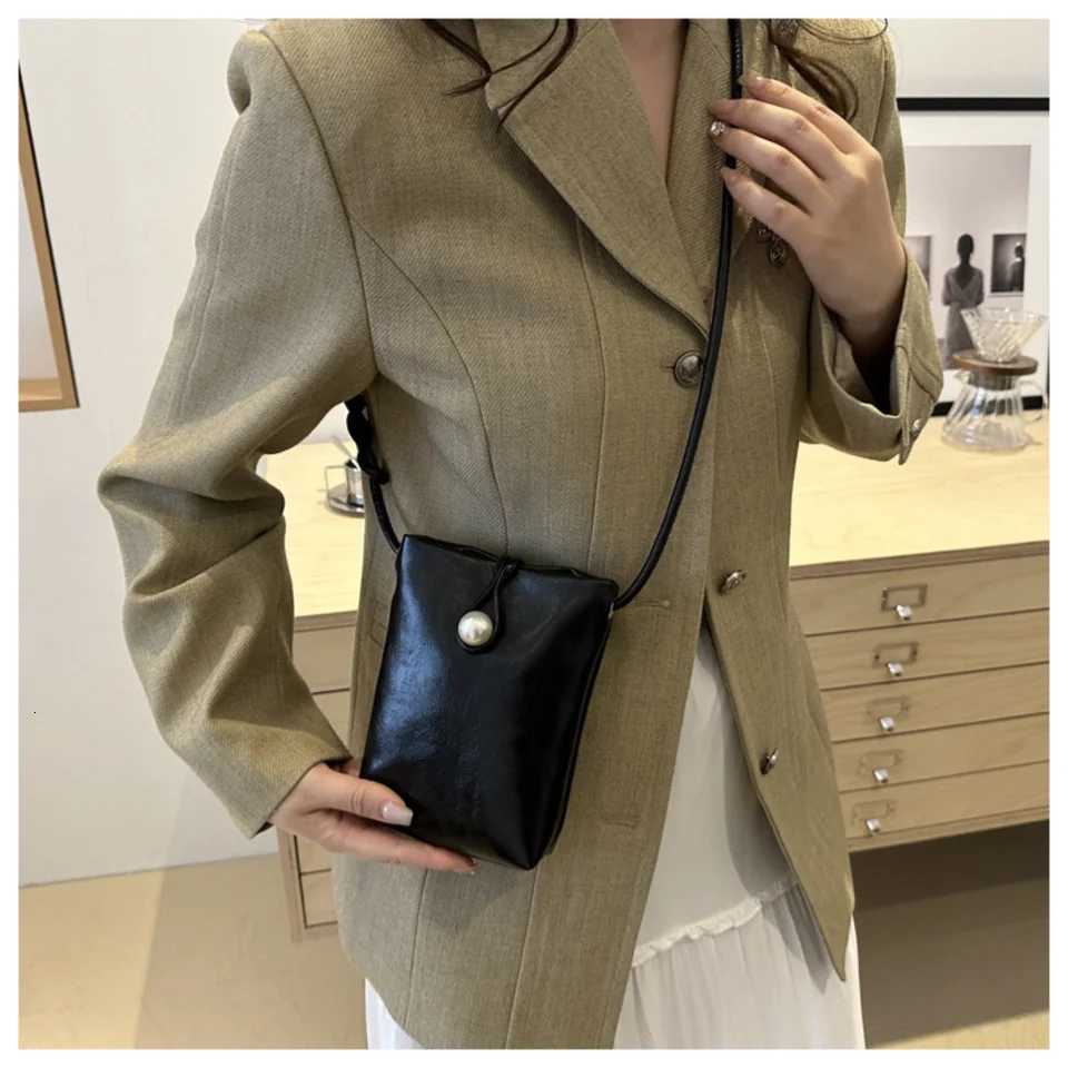 Crossbody Cell Phone Bags For Women Mini PU Leather Shoulder Purses And Handbags Ladies Phone Shoulder Bags Simple Solid Bag Y250730