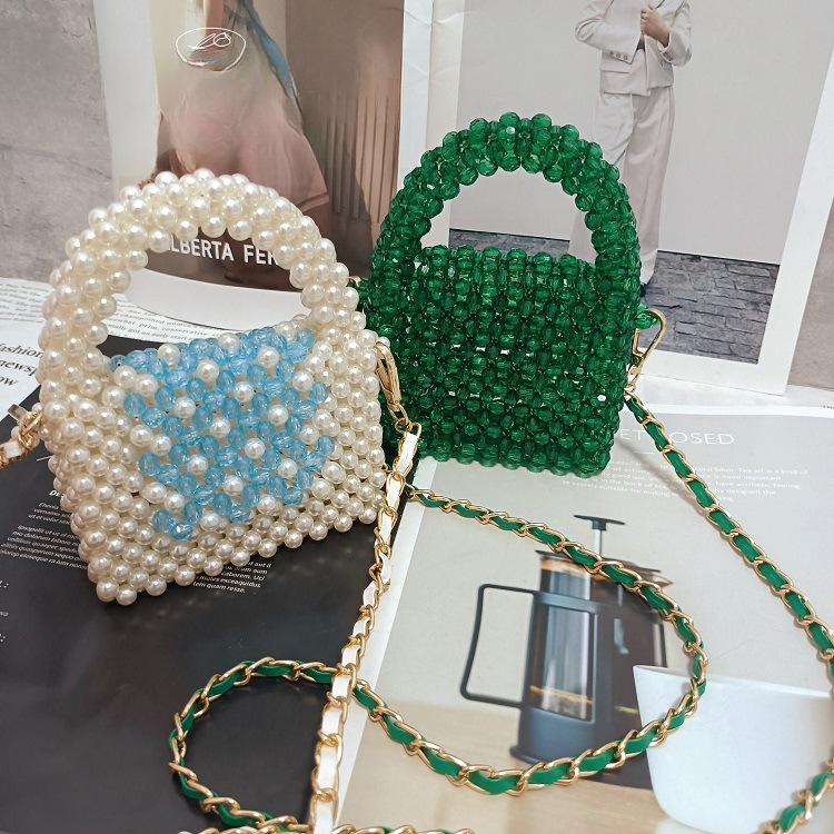 Elegant Handcrafted Crystal Bead Square Bag with Clear Design - Portable Messengers & Metallic Chains