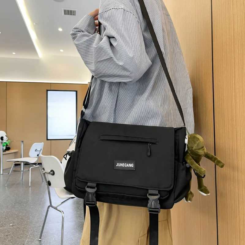 Japanese Harajuku Dark Canvas Bag Korean Version All-purpose Postman Bag Student Messenger Bag Y250730