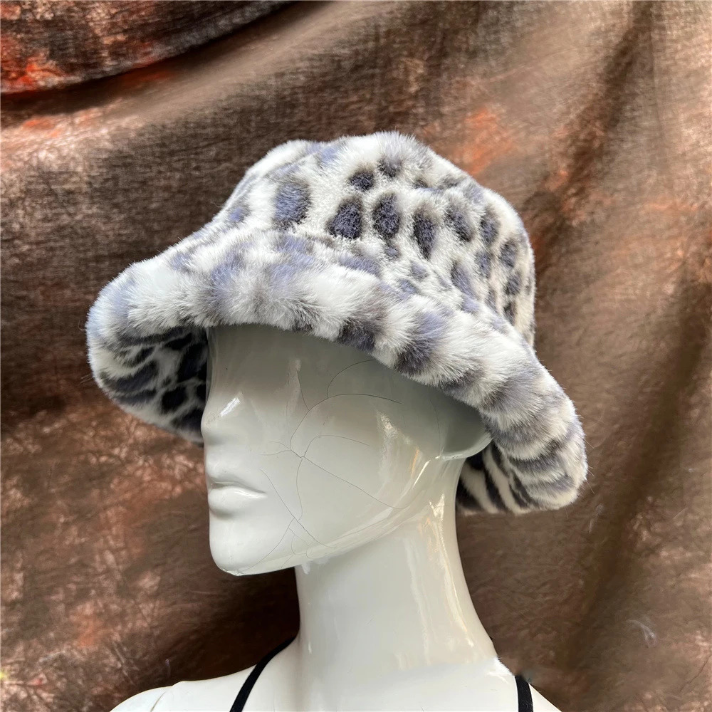Fluffy Artificial Fur Bucket Hat for Womens Plush Tie Dyed Bucket Hat for Warm Winter Fisherman Hat Gorgeous Hat 250724