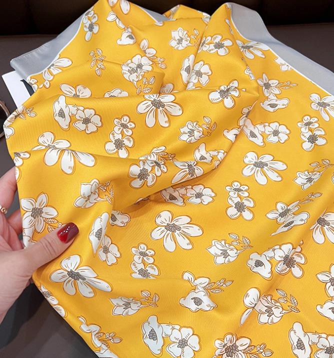 Silk Scarf for Women Elegant Square Scarf Versatile for Spring Autumn and Winter Fashionable and Stylish Cherry Blossom Shawl Silk Scarf 250726