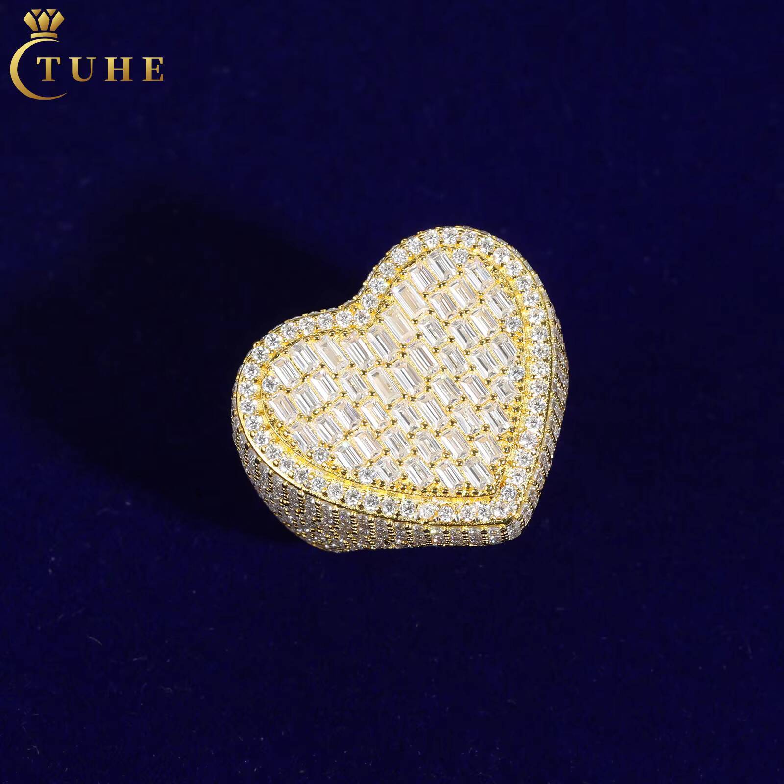 Luxury Hip Hop Jewelry 18K Gold Plated 925 Sterling Silver VVS Baguette Moissanite Diamond Iced Out Heart Ring for Men