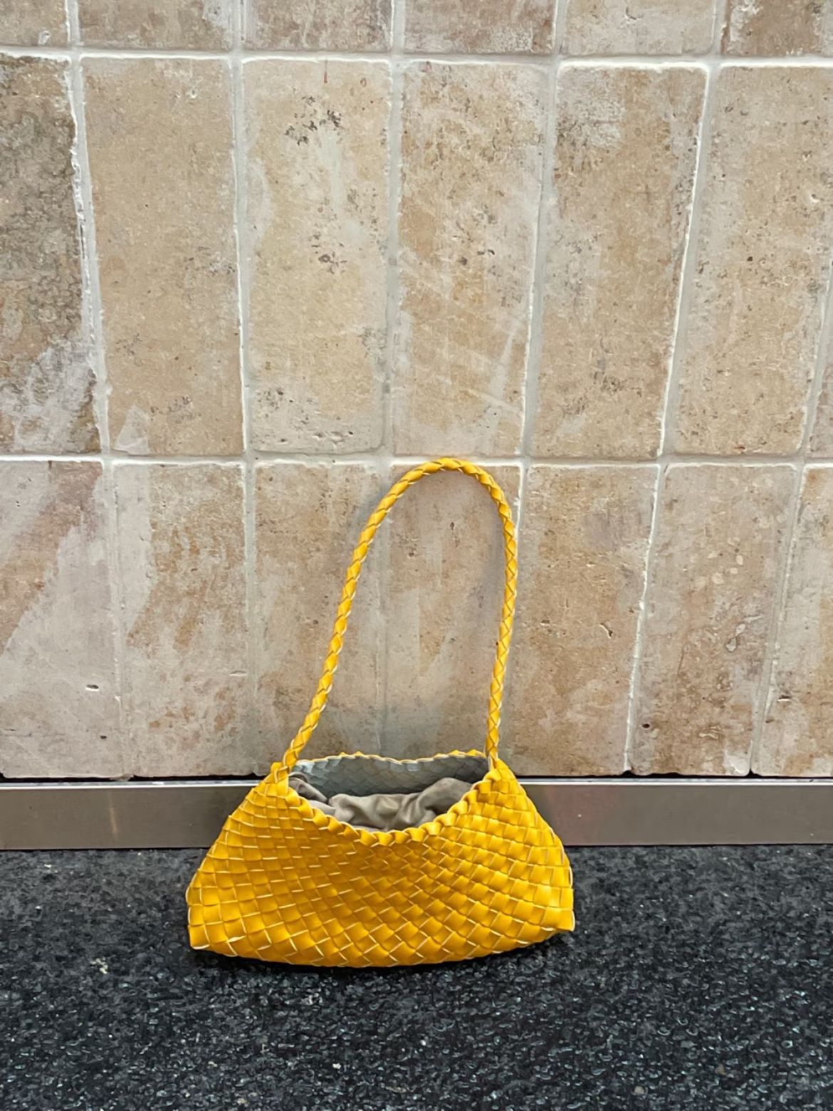 Handmade woven leather armpit bag 2025 high-end and versatile retro handbag single shoulder mother and child bag