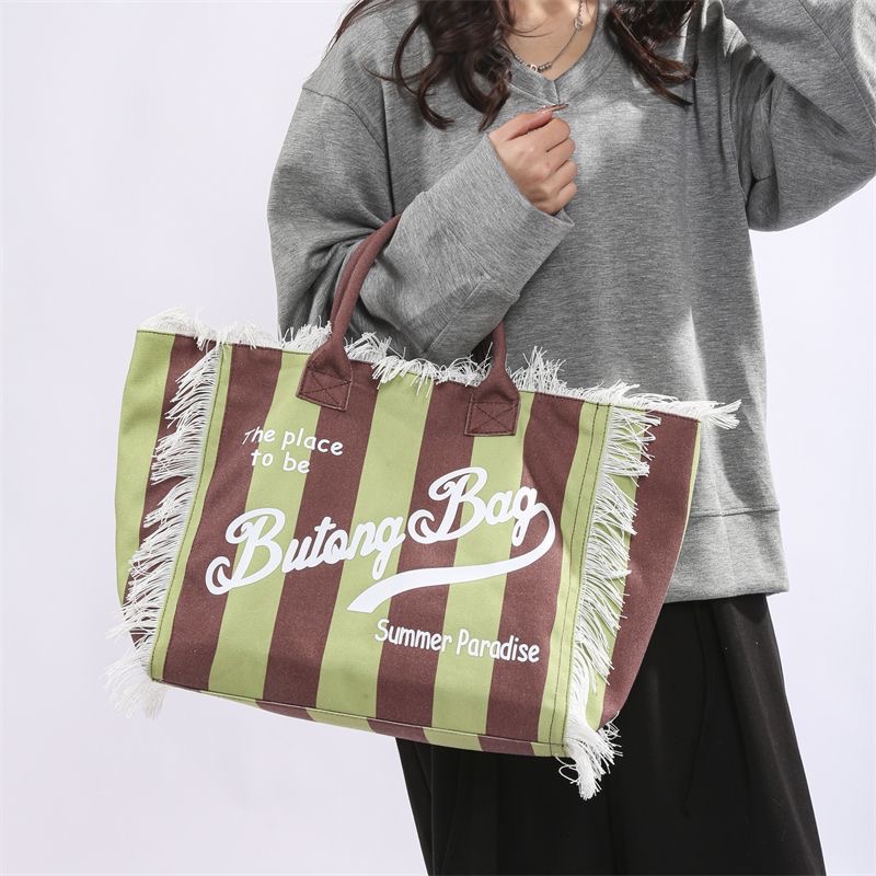 Designer Women's Autumn/Winter Tote Summer Beach Large Capacity Shopping Four Seasons Universal Shoulder Bag Handbag Striped Color Wallet