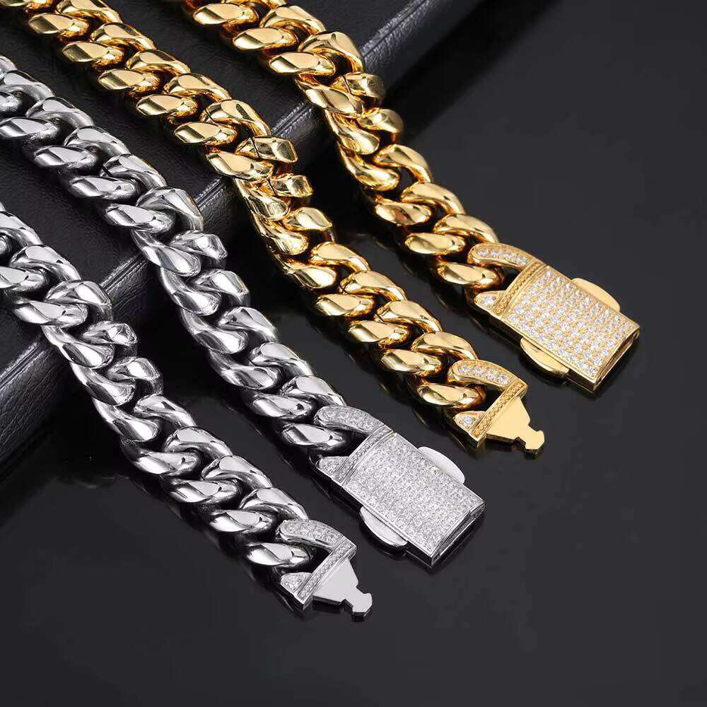 Best Seller Men's Personalized Stainless Steel Cuban Link Chain Necklace Full Dia Hip-Hop Style Gold Plating Spring Buckle