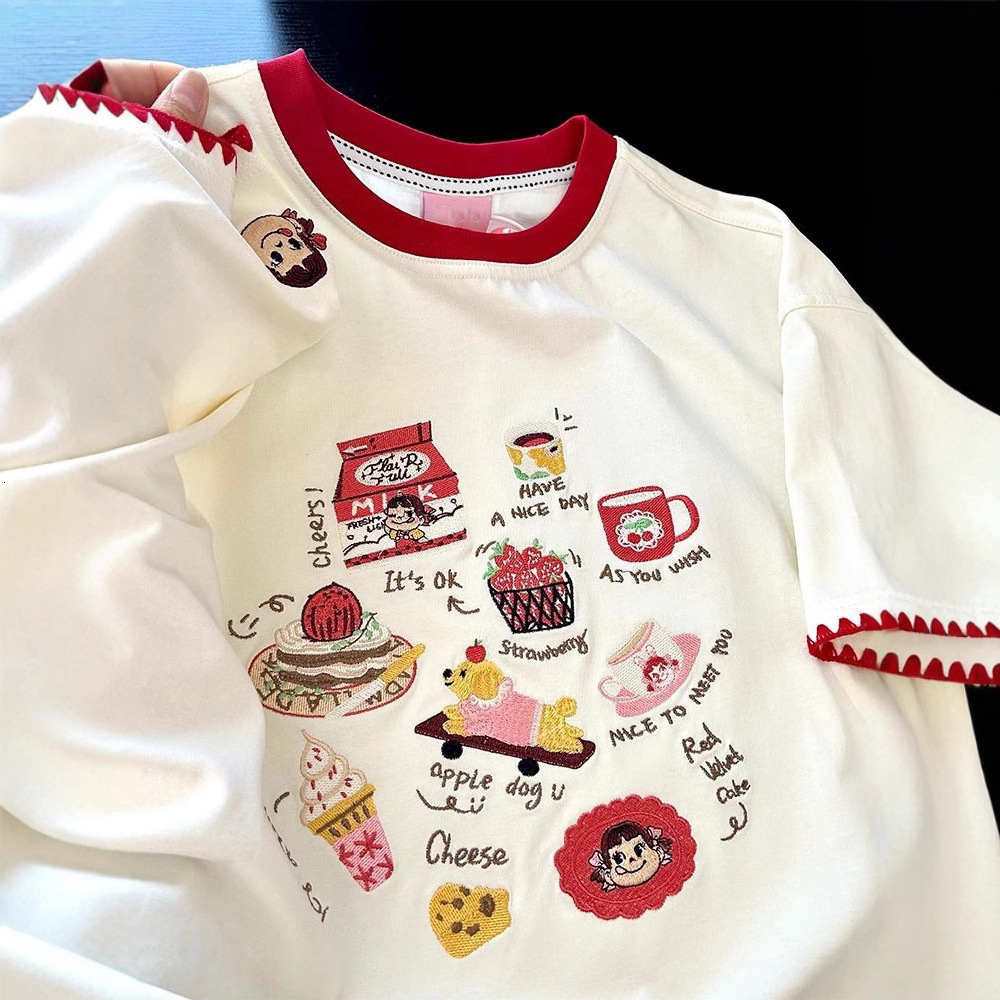 2025 American retro heavy craft embroidery niche design women's summer new loose casual versatile top fashionable new designer T-shirt