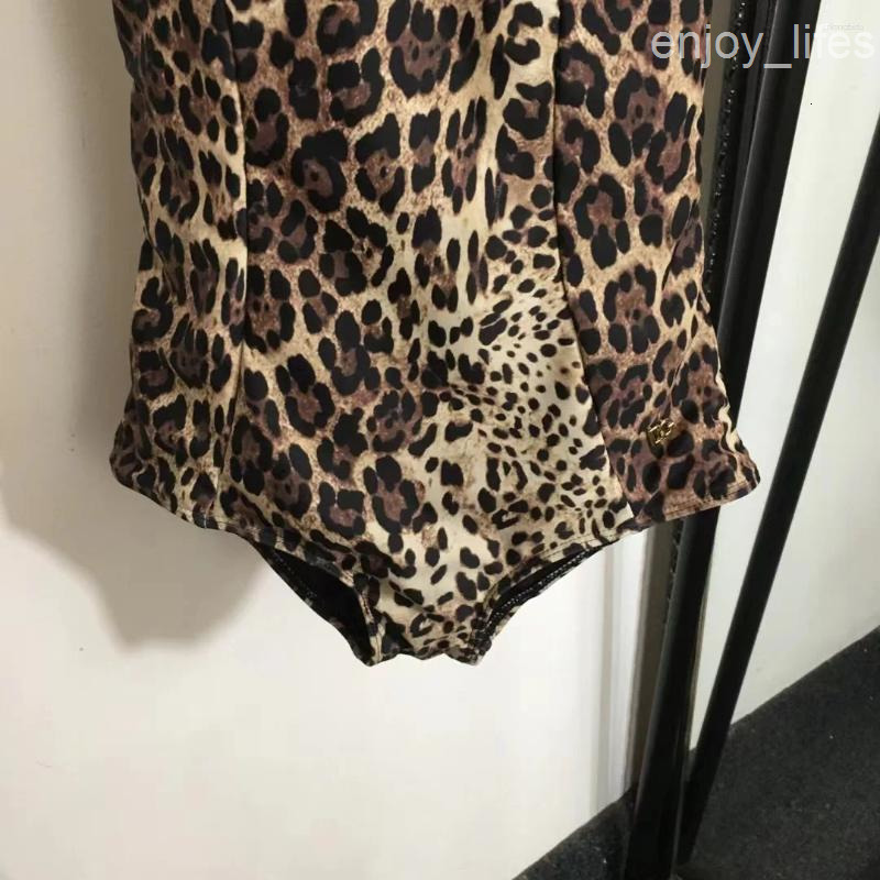 Womens Swimwear Luxury Design One-piece Swimsuits Classic Leopard Print Designer Brand Beach Sexy Bikini Sets