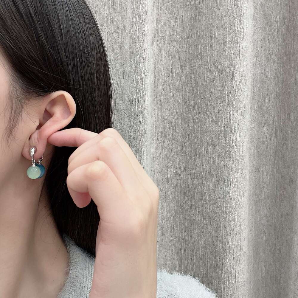 A Two-Way Wear Colorful Zircon Double-Headed Stud Simple Women's 2025 New Earrings 2cf