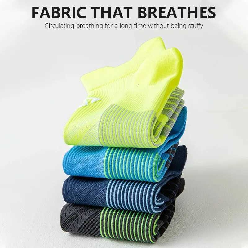 1 or 4pcs Men New Anti-sweat Sport Socks Women Gym Socks Men Breathable Cycling Socks Quick Dry Anti-friction Unisex Fitness Socks Z250731