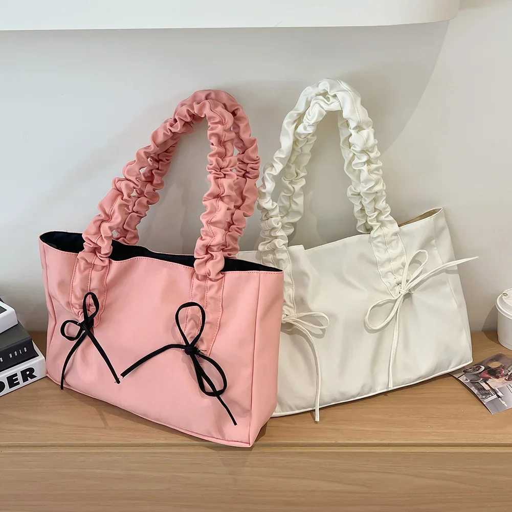 Women Nylon Tote Bag Fashion Shoulder Bag Large Capacity with Bow Trendy Messenger Bag Pleated Shoulder Strap Chic Hobo Bag Y250730