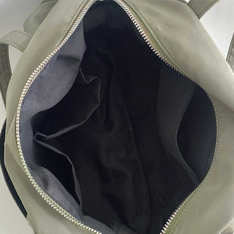 Nylon Commuter Shoulder Bag High End and Small Stand Shoulder Tote Bag Womens Fashion Handbag Y250730