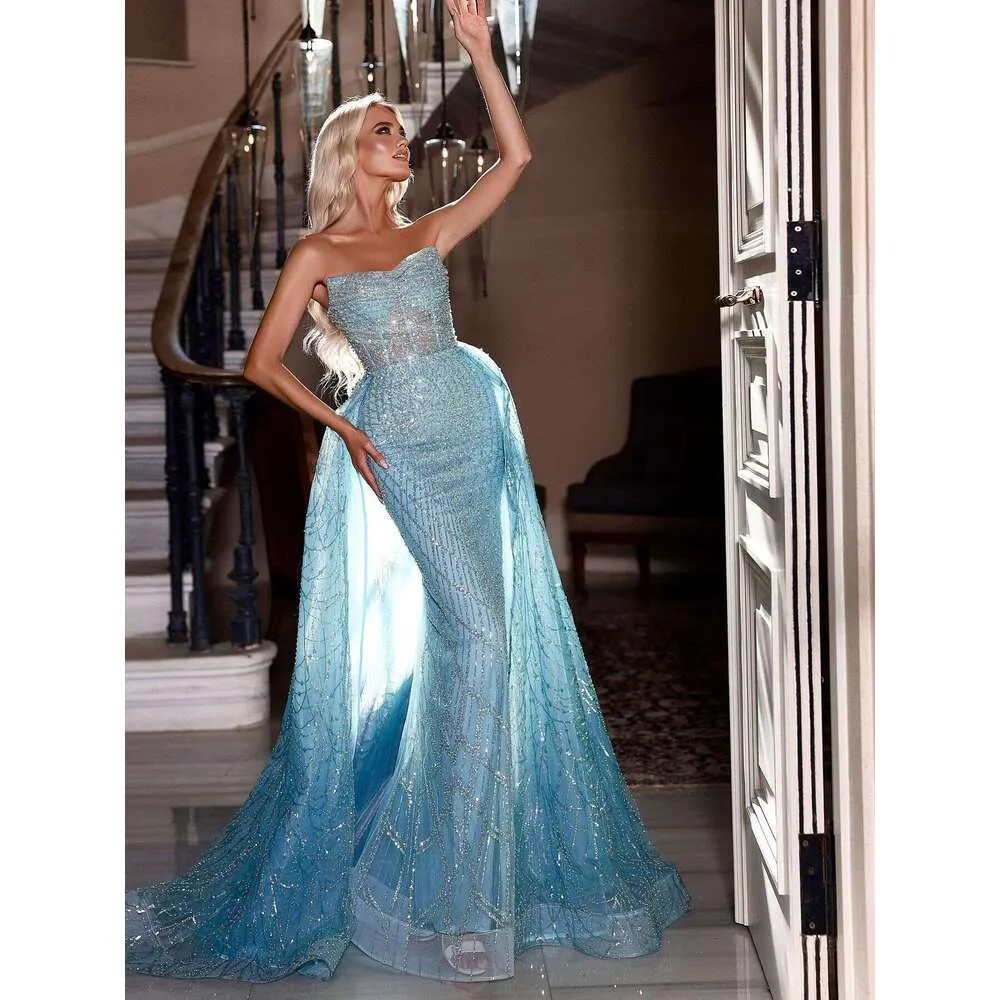 Sparkly Backless Princess Sky Blue Prom Dress Sequins Beading Evening Gowns Strpless Custom Made Formal Dresses Vestido De Novia Plus Size