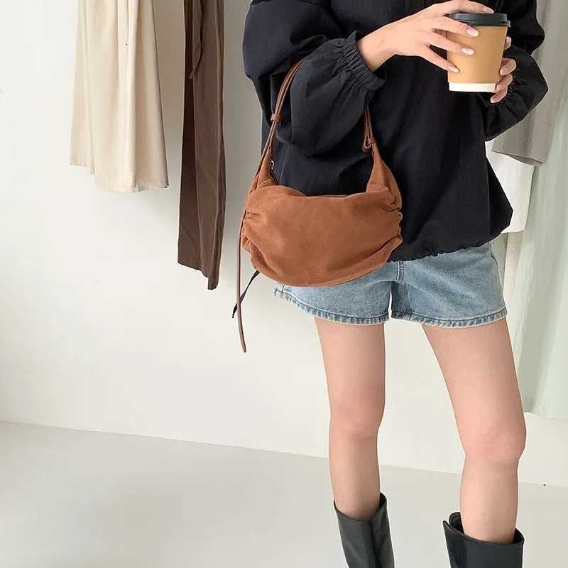 Scrub Leather women Axillary bags design ladies handbag female hobos Shoulder Crossbody bag Faux Suede tote bolsa brown Y250730