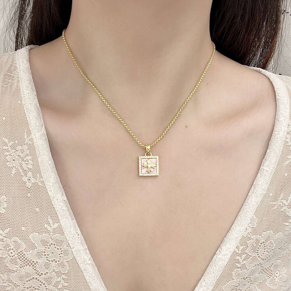 Italian Buccellino Style Handmade Brushed Cross Pendant Fashion Light High-end Inlaid Dia Pink Pearl Necklace for Women 73d