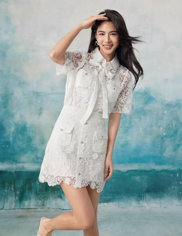 Women White Lace Plaid Straight Short Skirts Elegant Ladies Hollow Out Trendy Zipper Work Wear Floral Pencil Wrap Hips Mini Skirt 6111421