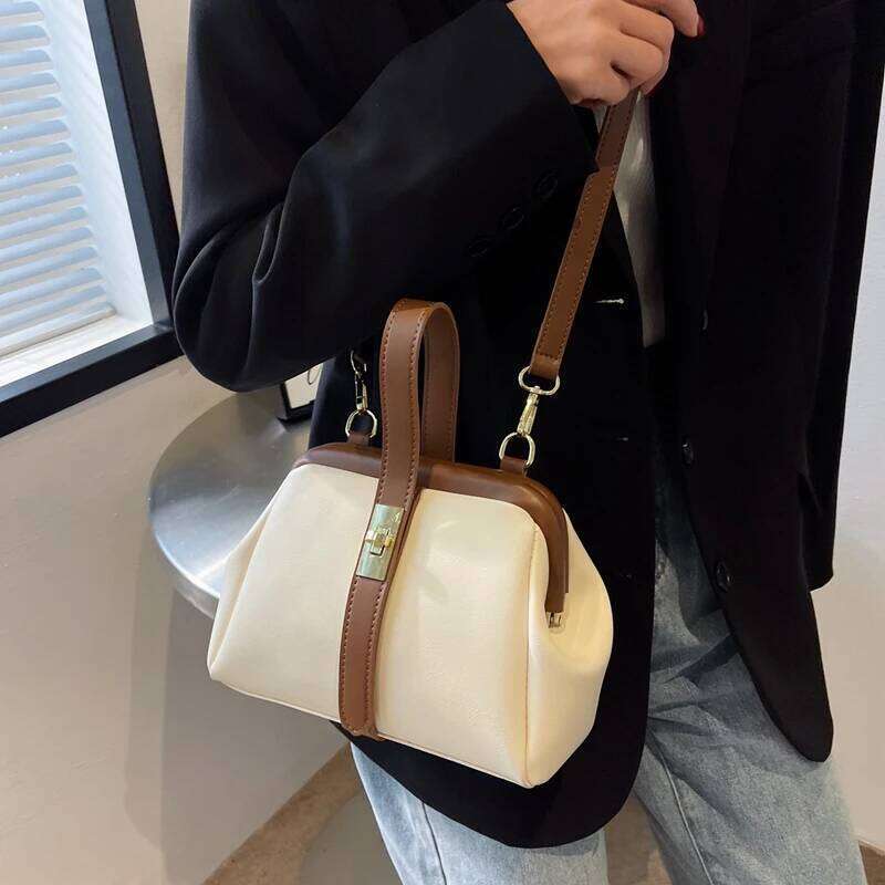 Retro ell aped Crossbody Women's Handbag Ins Sle Soft PU Leather Korean Faion Pure Color Lo Bule Clutch Bag