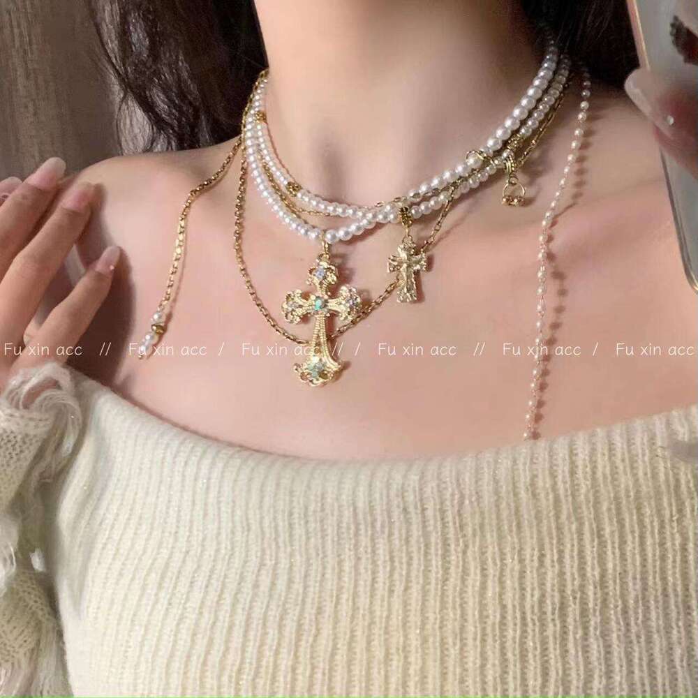 Cross Pearl Necklace 2023 New Sweet Cool Sweater High-end Light Niche Neck Chain Accessory 449