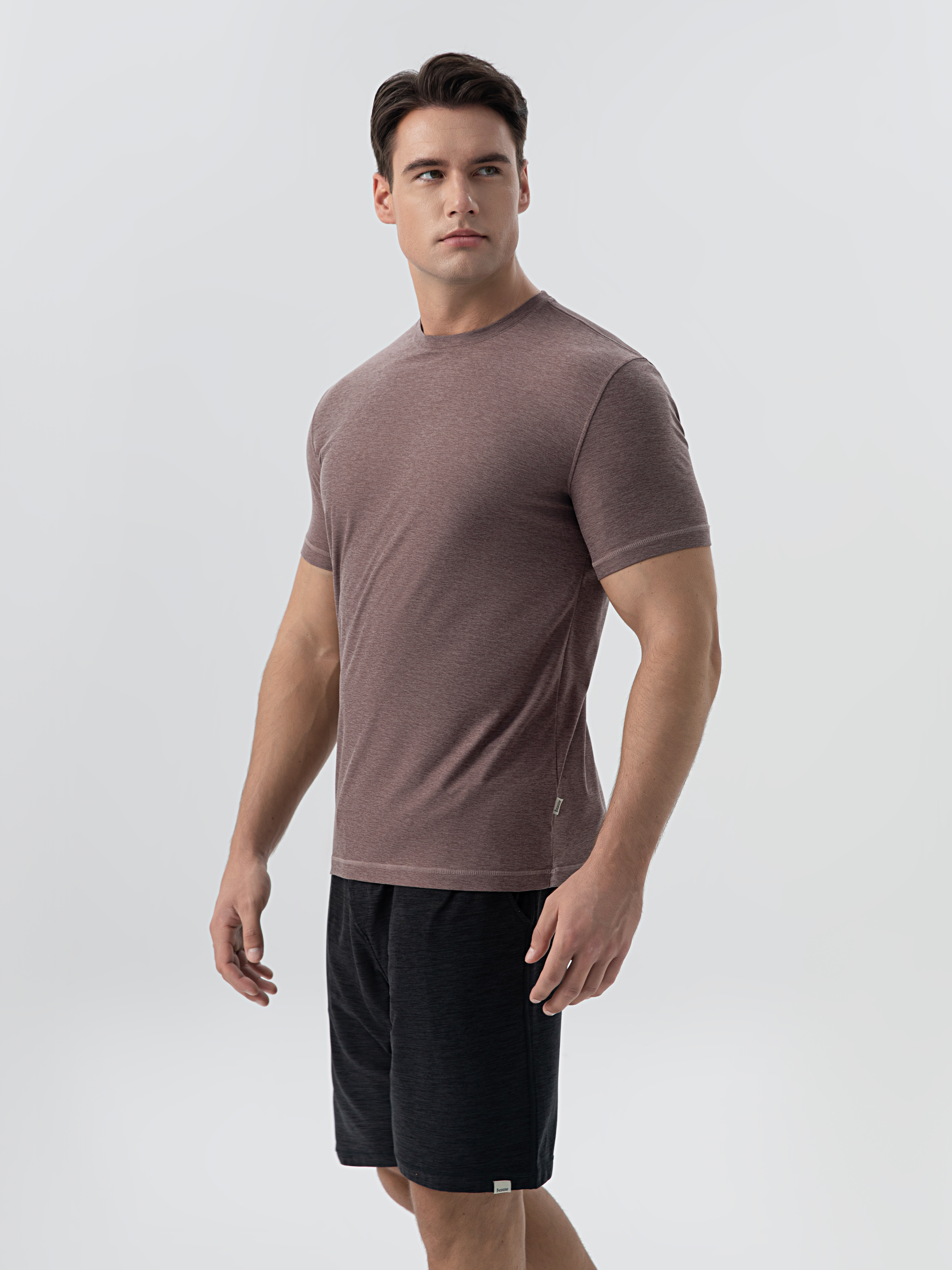 Casual Comfort: Lightweight Mens Shortsleeve Shirt Perfect For Hot Weather