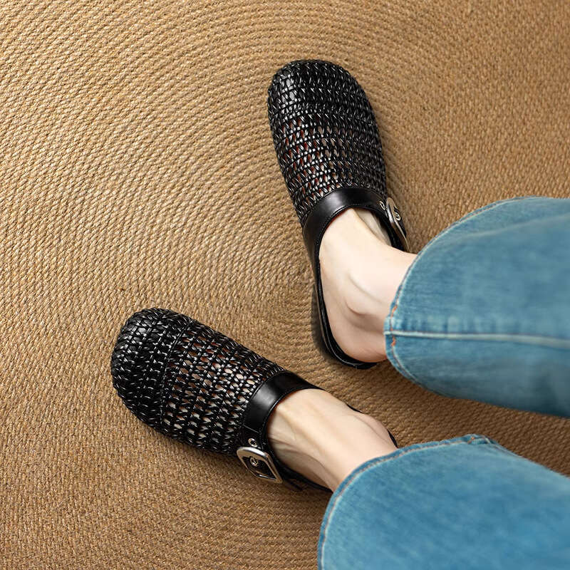 2.5cm High-End Genuine Leather Closed-Toe Mules 2025 New Spring Summer French Style Round-Toe Outdoor Flat Sandals for Women