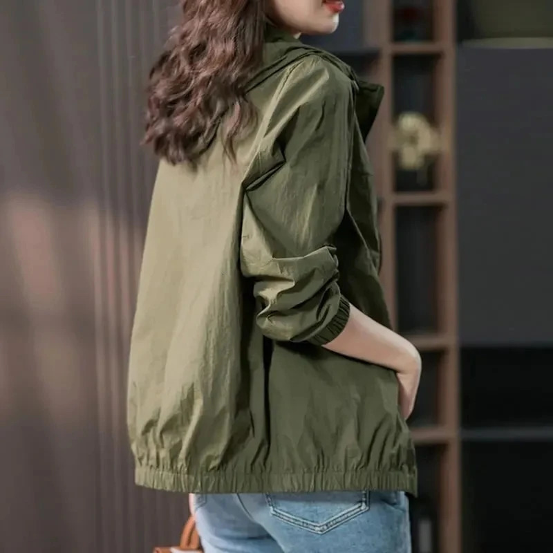 Spring Autumn Thin Women Jackets Casual Short Coats Long Sleeve Solid Hooded Windbreaker Loose Fashion Sunscreen Outwear 250728
