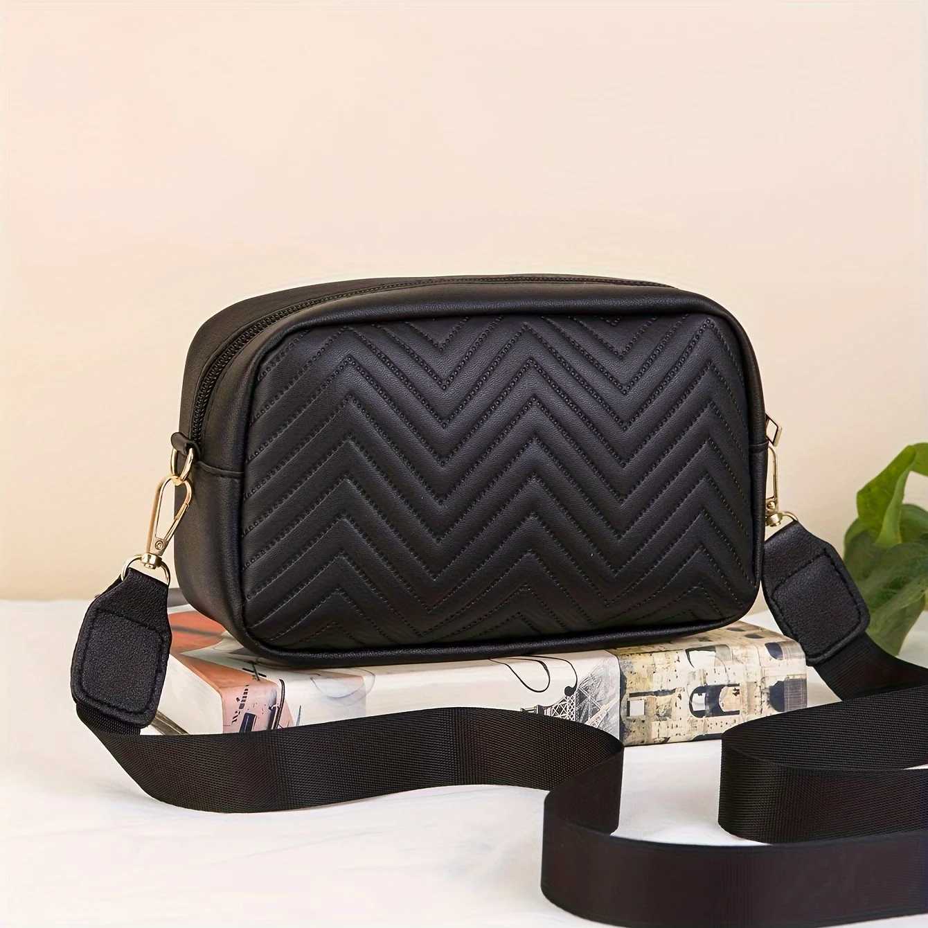 Minimalist Mini Fashionable Quilted Crossbody Bag Wallet Trendy PU Shoulder Bag WOMENS Casual Handbag and Mobile Phone Wallet Y250730