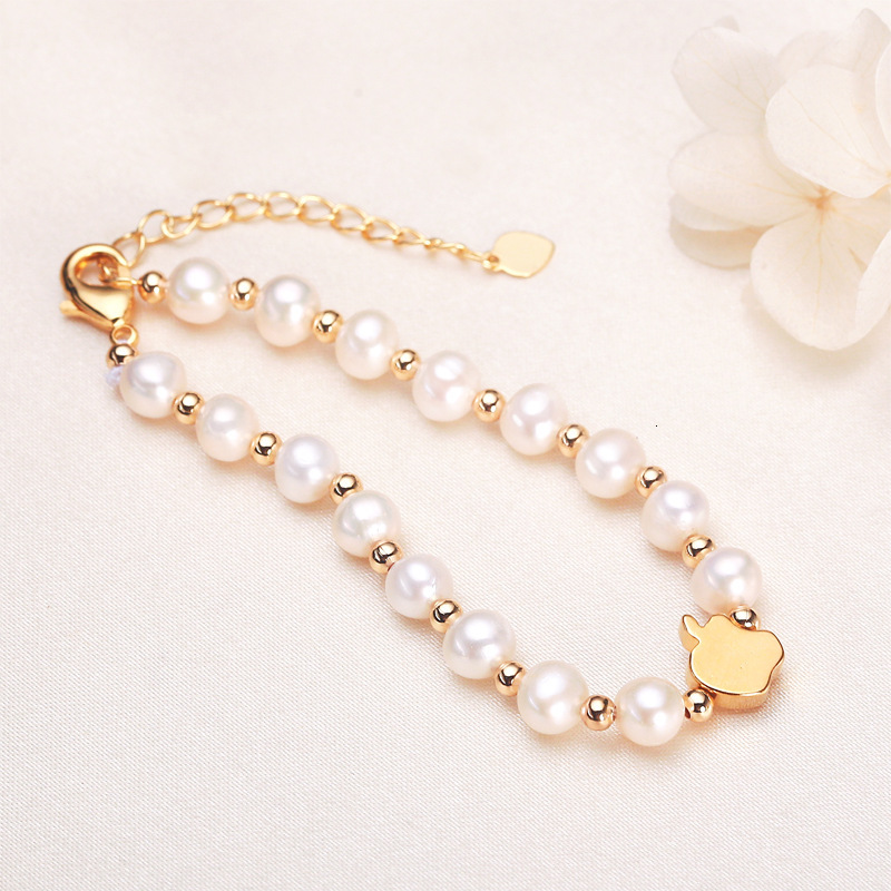 Niche Apple Design Designer Bracelet Bracelet For Madam Women Elegant Versatile Near Round Freshwater Genuine Pearl Bracelet Copper Gold Plated