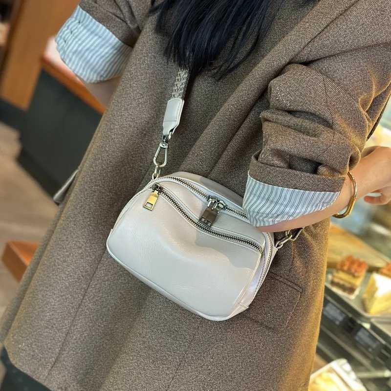 Vegetable Tanned Cowhide Small Handbag 2025 New Popular and Versatile Genuine Leather Womens Bag Ladies Shoulder Crossbody Bag Y250730