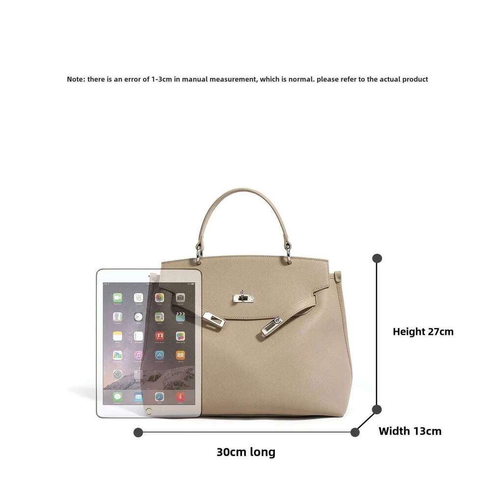 Vintage Autumn New Women's Handbag Versatile Single Shoulder Slant Cross Platinum Fashionable Feeling Small Bag