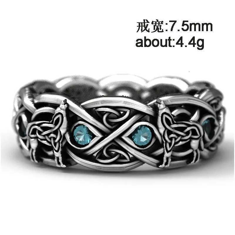 Huitan New Hot Sale Nordic Mythology Giant Wolf Unisex Ring Sky Blue Stone Hip Hop Rock Men/Women Gift Punk Party Couple Rings y250730
