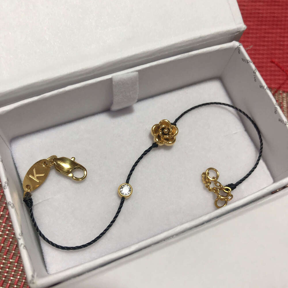 Titanium Steel Real Gold Plated Rose Flower Handmade Woven Bracelet Non-Fading Light High-End Exquisite