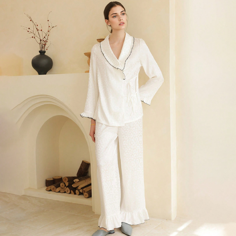 2025 New Women's Spring and Autumn Silk Color Brocade Leopard Print Jacquard Tie-up Long Sleeve Long Pants Pajama Set Homewear