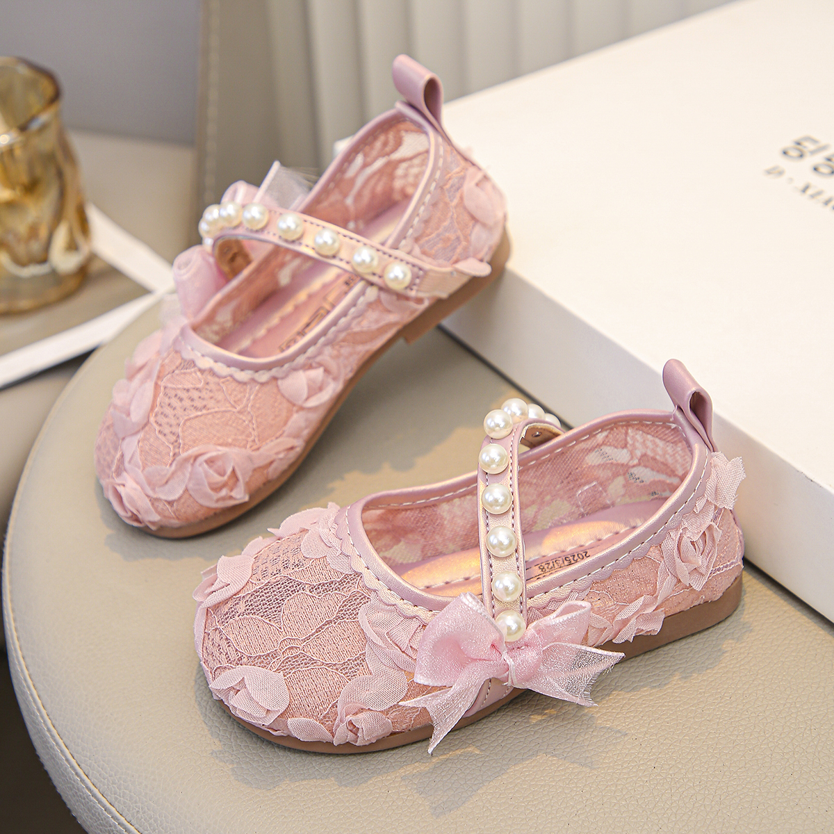 Sweet Princess Fan Girls Pink Lace Single Shoes Pearl Bow Flower Decoration