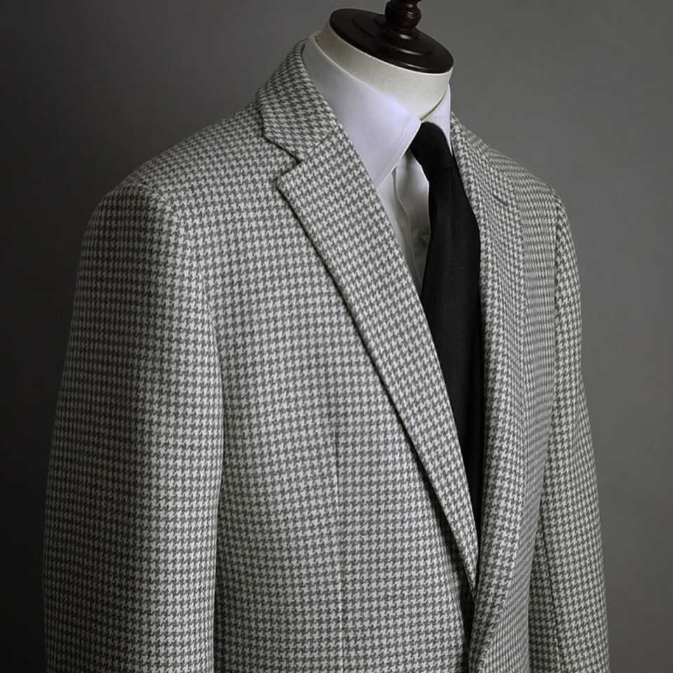 Vintage Plaid Men Long Overcoat Single Breasted High Quality Wool Blend Men Long Windbreaker Winter Wear Business Outwear