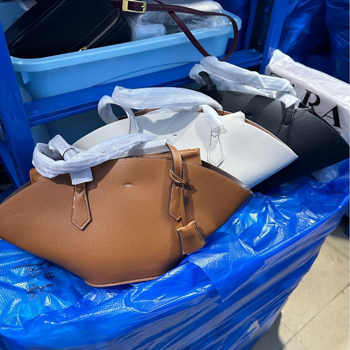 New Home Cross border Autumn/Winter Dark Brown Yellow Office Commuter Handbag Designer Bag Single Shoulder Crossbody Bag