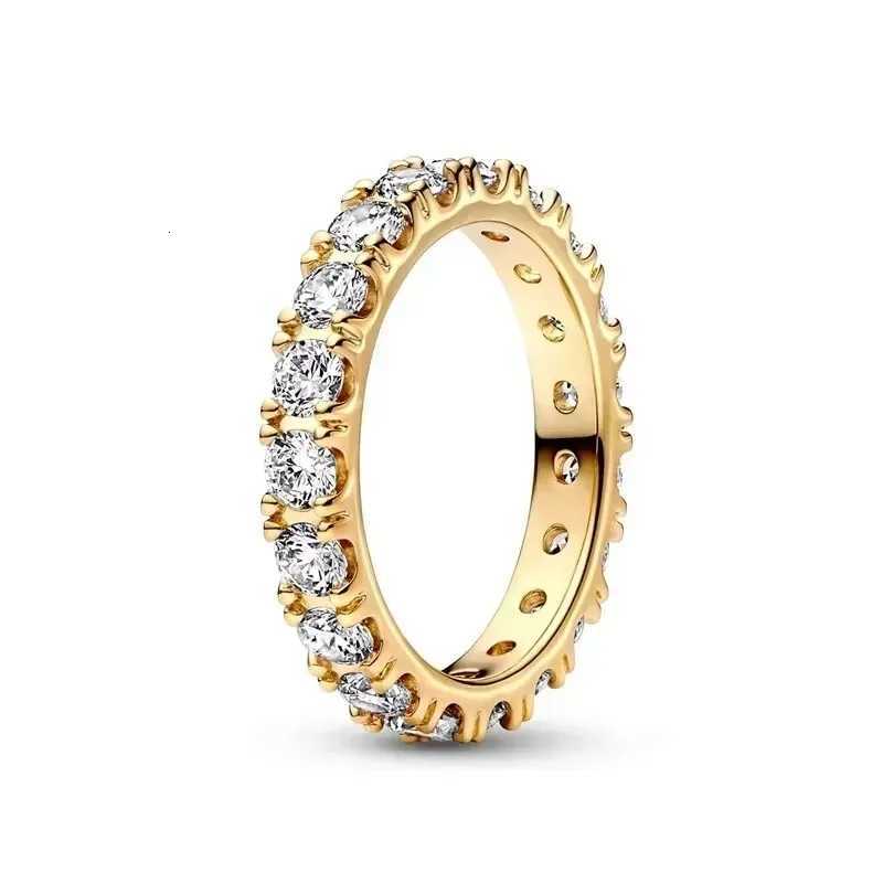 925 Sterling Silver Gold Ring Hot Selling Exquisite and Shiny Luxury Crown Round Ring Fashionable and Charming Jewelry Gift y250730