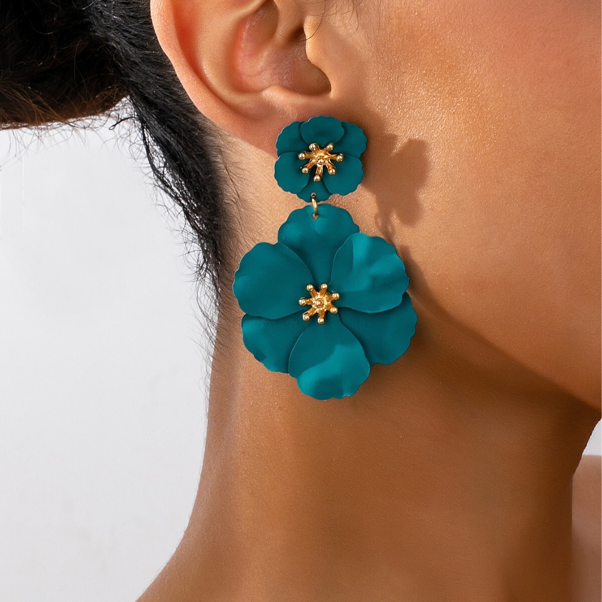 Free Shipping Designer Luxury European And American Forest Style Girl Flower Earrings Retro Long Elegant Creative Colorful Flower Spray Painted Earrin