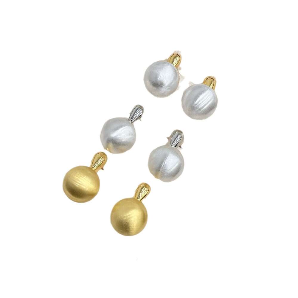 French Matte Metal Ball for Women Korean Style Niche Design High-end Fashion New Minimalist Versatile Earrings 609