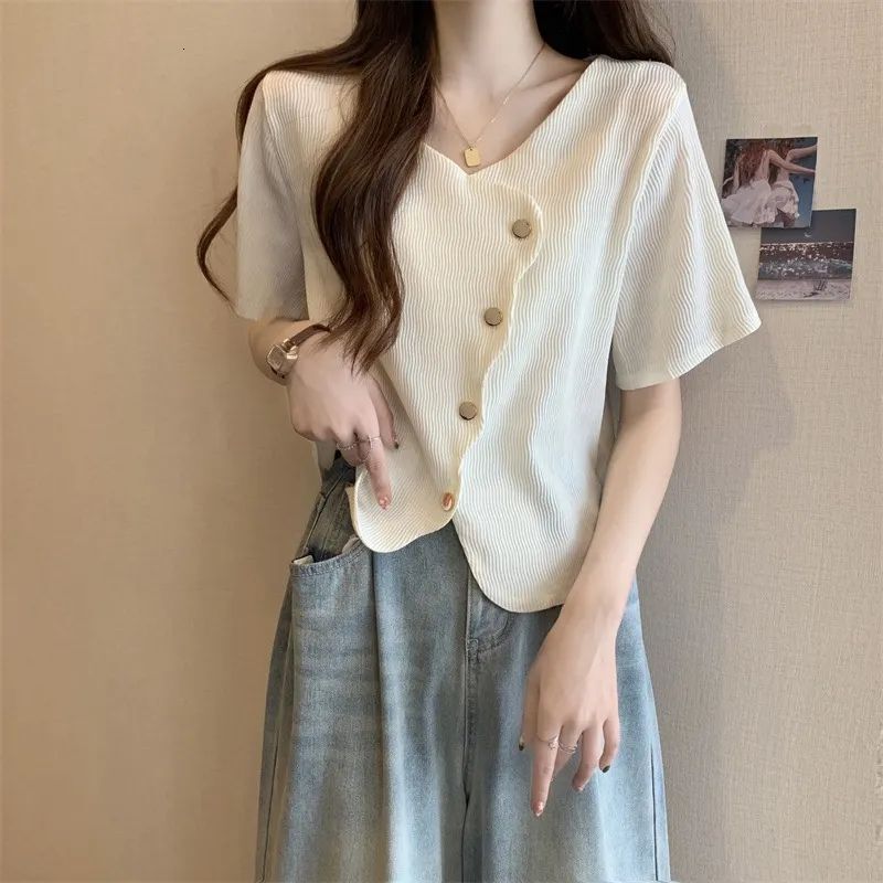 2025 plus size irregular short sleeved T-shirt for women's summer new style loose top new designer T-shirt