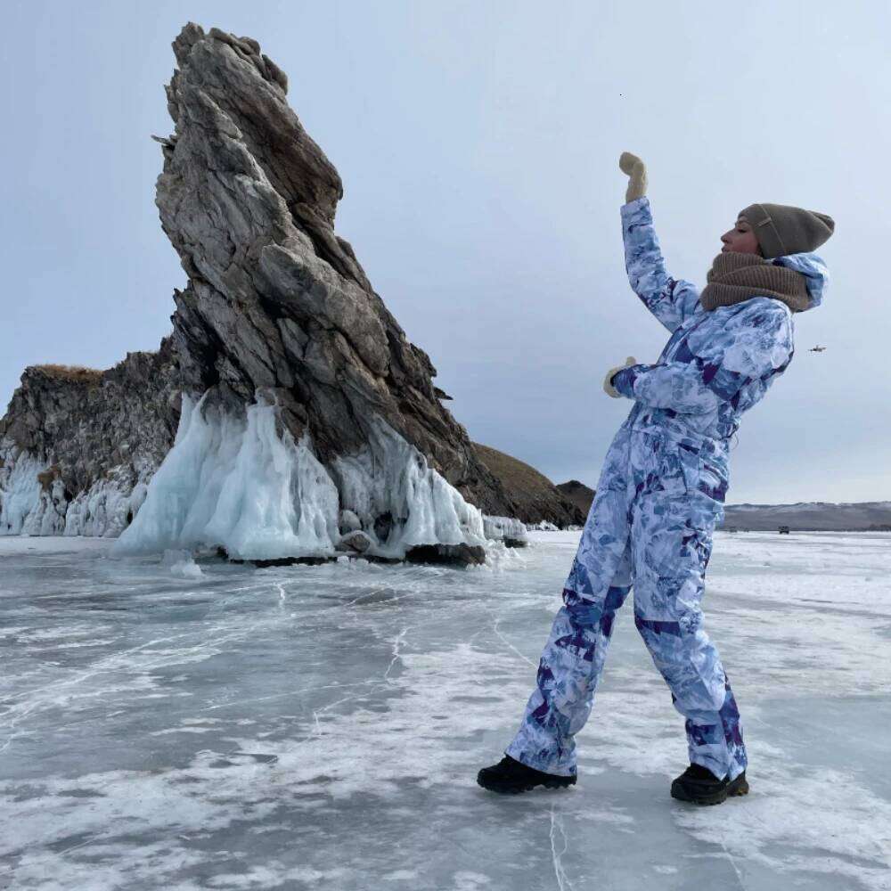 One Piece Skiing Suits Female Overalls Winter Sport Waterproof Snowboard Suit Women Snow Jumpsuit Warm Hooded Ski Clothes