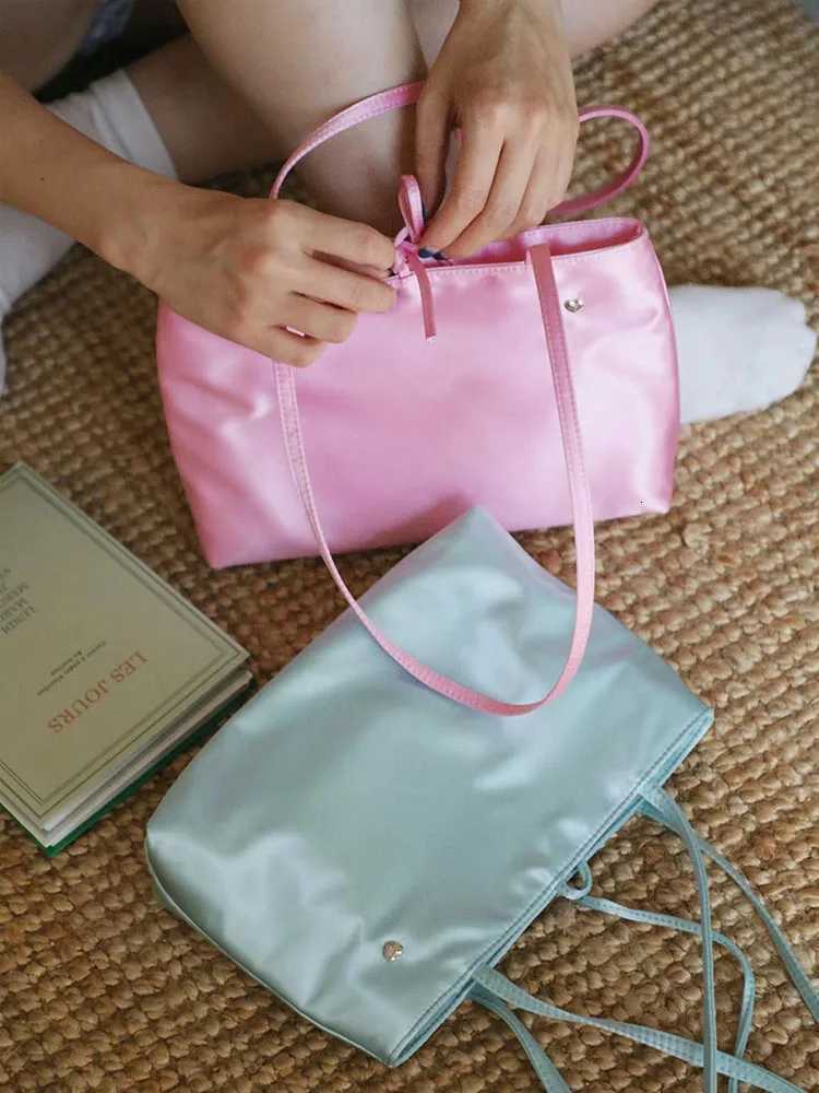 Women Satin Small Handbags New Fashion Ladies Summer Underarm Bag Purse Shoulder Bag Y250730