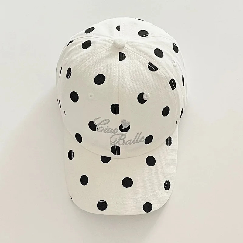 Japanese Polka Dot Leopard Print Personalized Baseball Cap Mens and Womens Summer Letter Love Embroidery Sunshade Sports Hat 250730